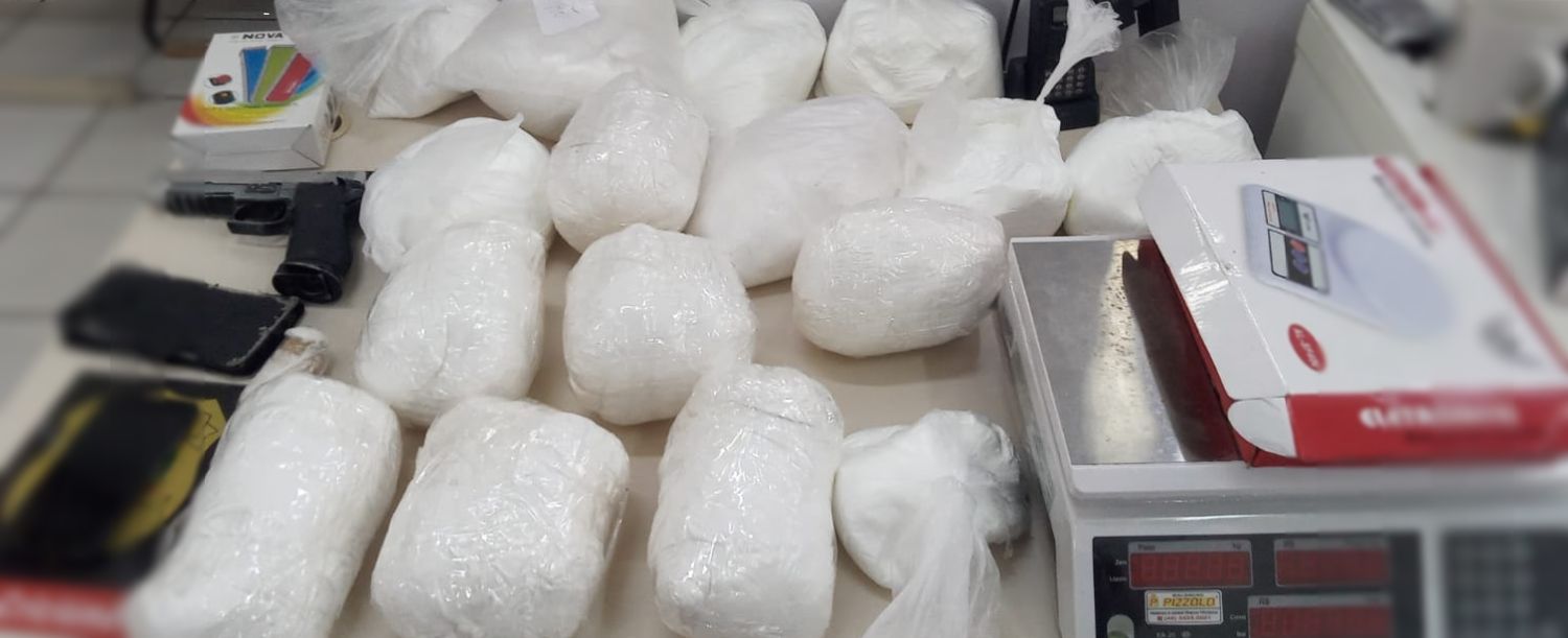 Polícia Civil apreende 10 quilos de cocaína e prende homem em flagrante 