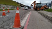 O Departamento Nacional de Infraestrutura de Transportes (DNIT/SC) vai começar na quinta-feira, 13, trabalhos de recomposição do pavimento com aplicação de microrrevestimento asfáltico sobre as pistas da Ponte Ani