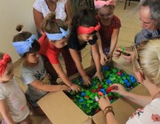 CEI’s da Afasc recebem kits do Projeto Brinquedo Educativo da Satc