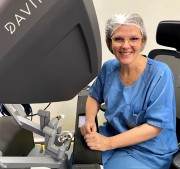 Médica de Criciúma é a única da região a se capacitar para Cirurgia Robótica Ginecológica
