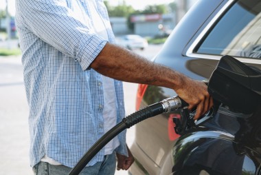 Gasolina comum é encontrada a R$ 5,14 por litro no Município de Içara