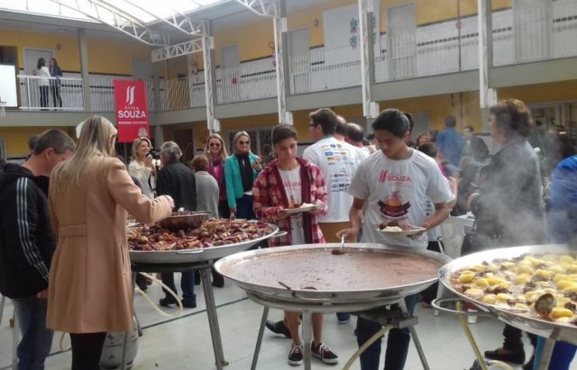Feijoada beneficente da Apae de I&ccedil;ara tem nova data
