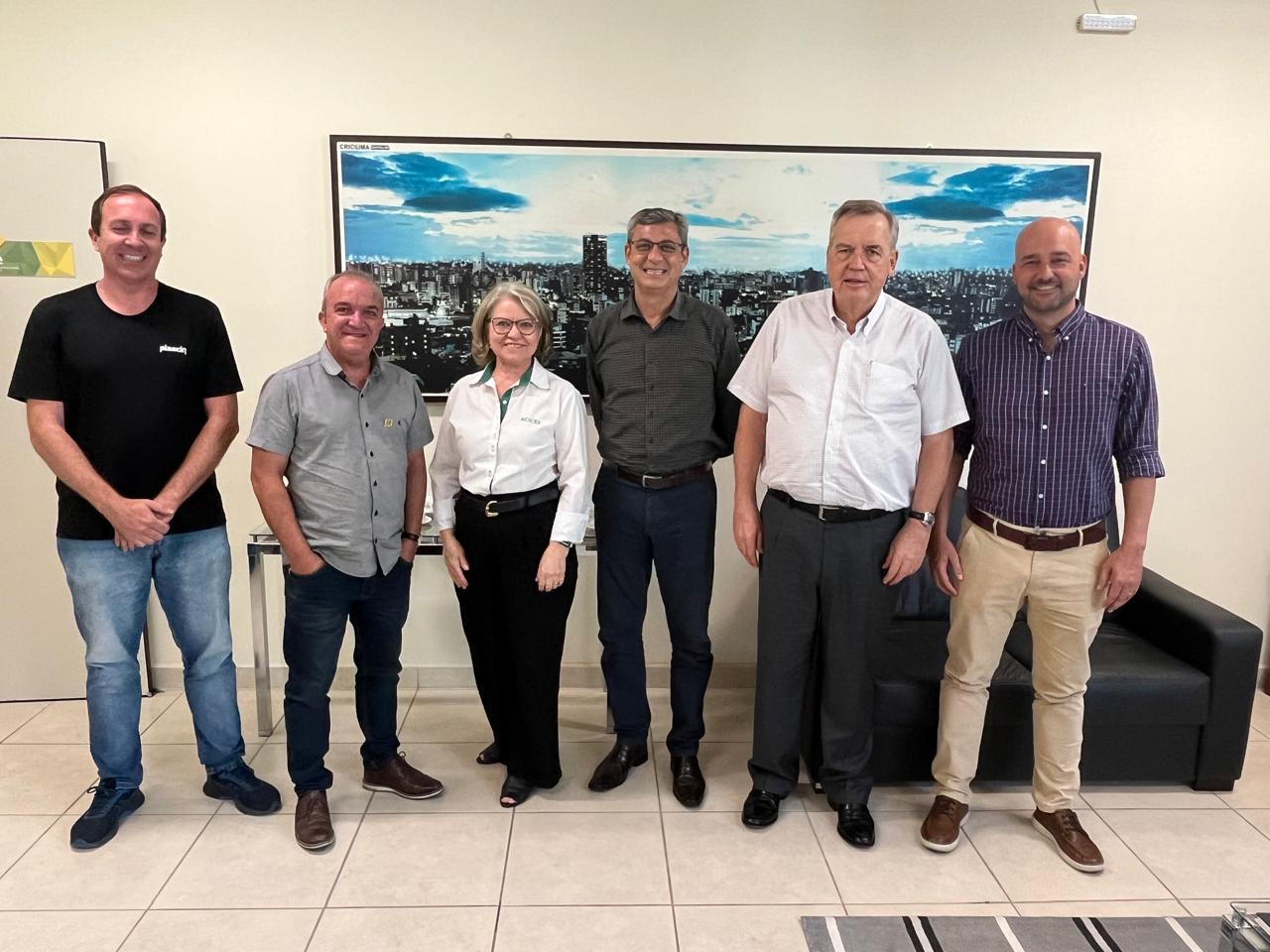 Acic debate projetos estrat&eacute;gicos com secret&aacute;rio de Desenvolvimento Econ&ocirc;mico