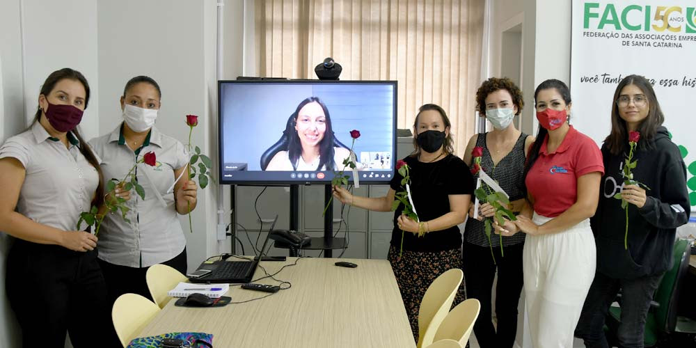 Empreendedoras da ACII d&atilde;o exemplo de lideran&ccedil;a feminina
