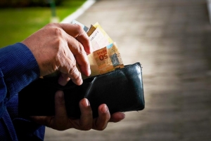 Projeto que reajusta o sal&aacute;rio m&iacute;nimo estadual chega &agrave; Assembleia Legislativa