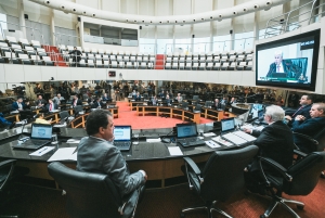 A pedido de l&iacute;deres partid&aacute;rios a vota&ccedil;&atilde;o de veto sobre ICMS &eacute; adiada