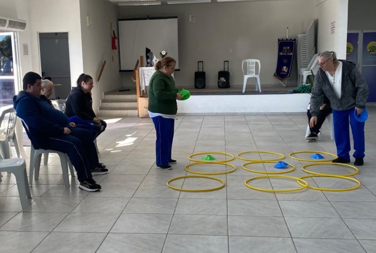 Alunos da APAE Cocal vivenciam experi&ecirc;ncias no Centro Dia do Idoso 