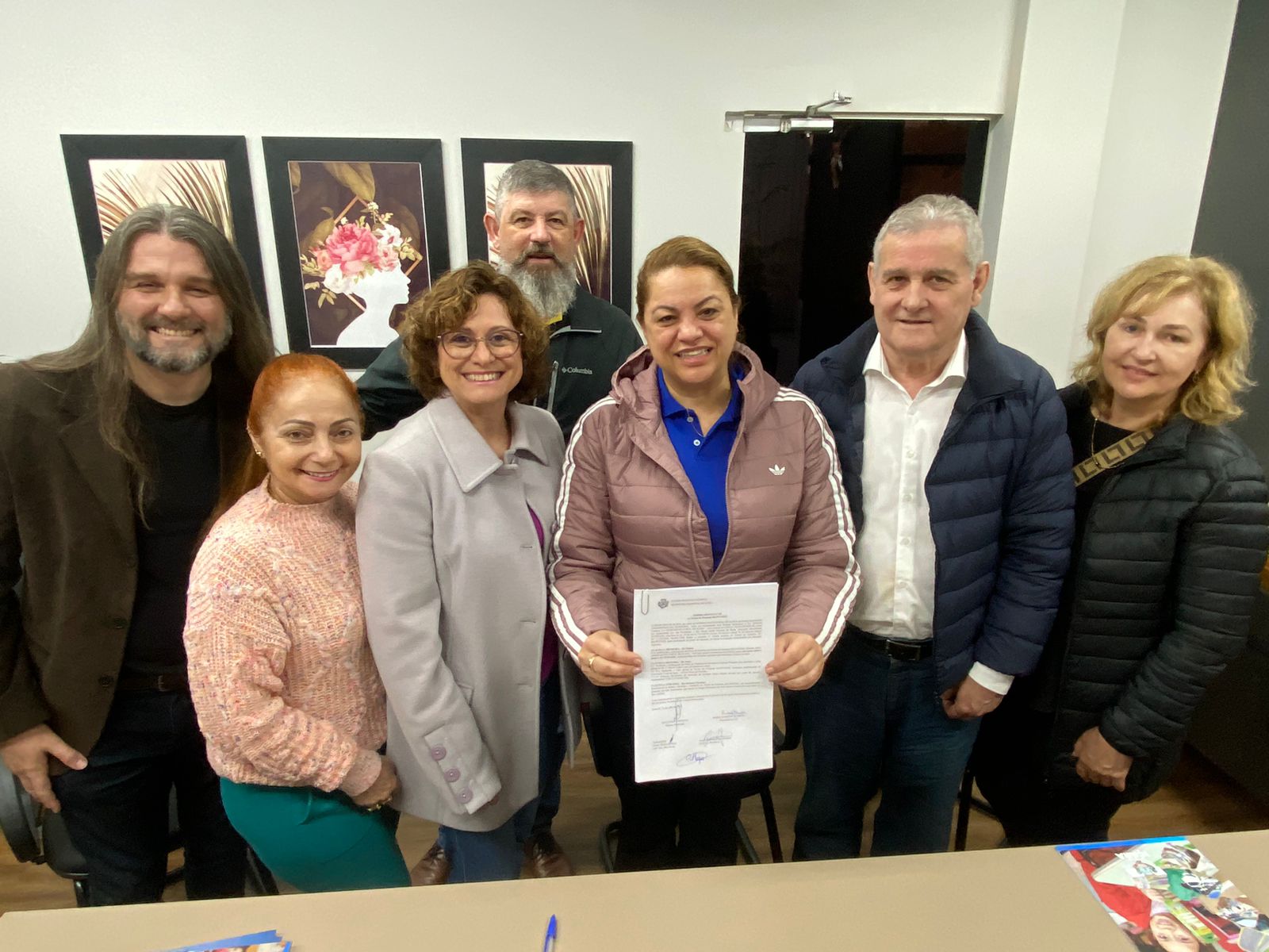 Governo Municipal renova repasse &agrave; Associa&ccedil;&atilde;o Coral de I&ccedil;ara (SC)