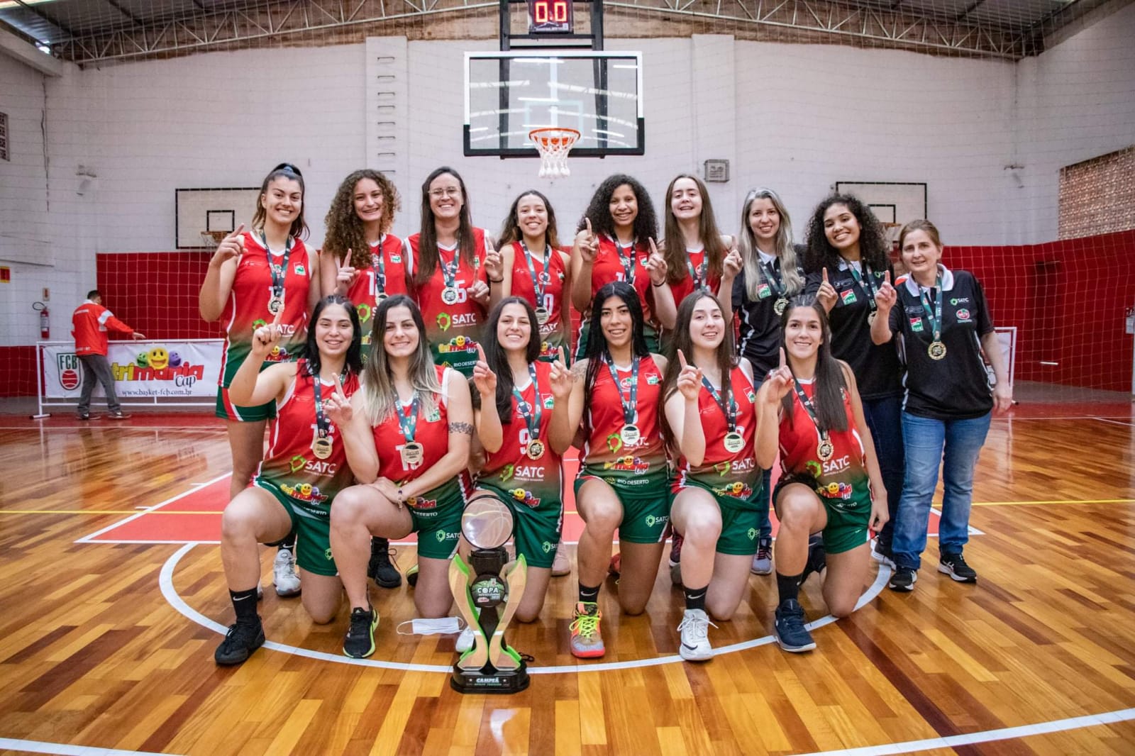 Basquete feminino de Crici&uacute;ma disputa o Brasileir&atilde;o 