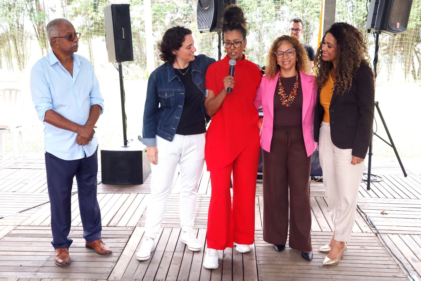 Bia Vargas lan&ccedil;a pr&eacute;-candidatura &agrave; deputada estadual.em I&ccedil;ara (SC)