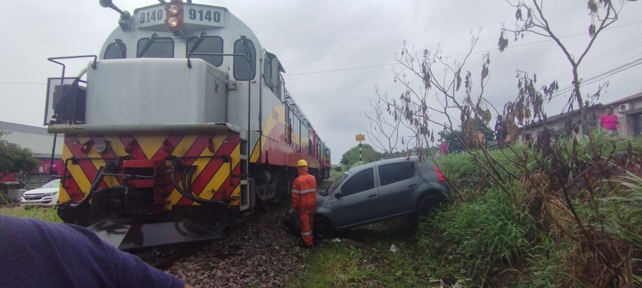 Acidente nas margens do trilho deixa mulher ferida em I&ccedil;ara (SC)