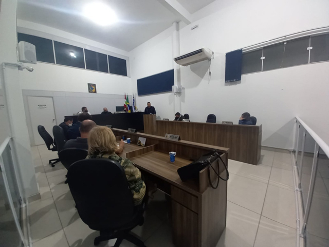 Assuntos diversos foram pauta na C&acirc;mara de Vereadores do Balne&aacute;rio Rinc&atilde;o