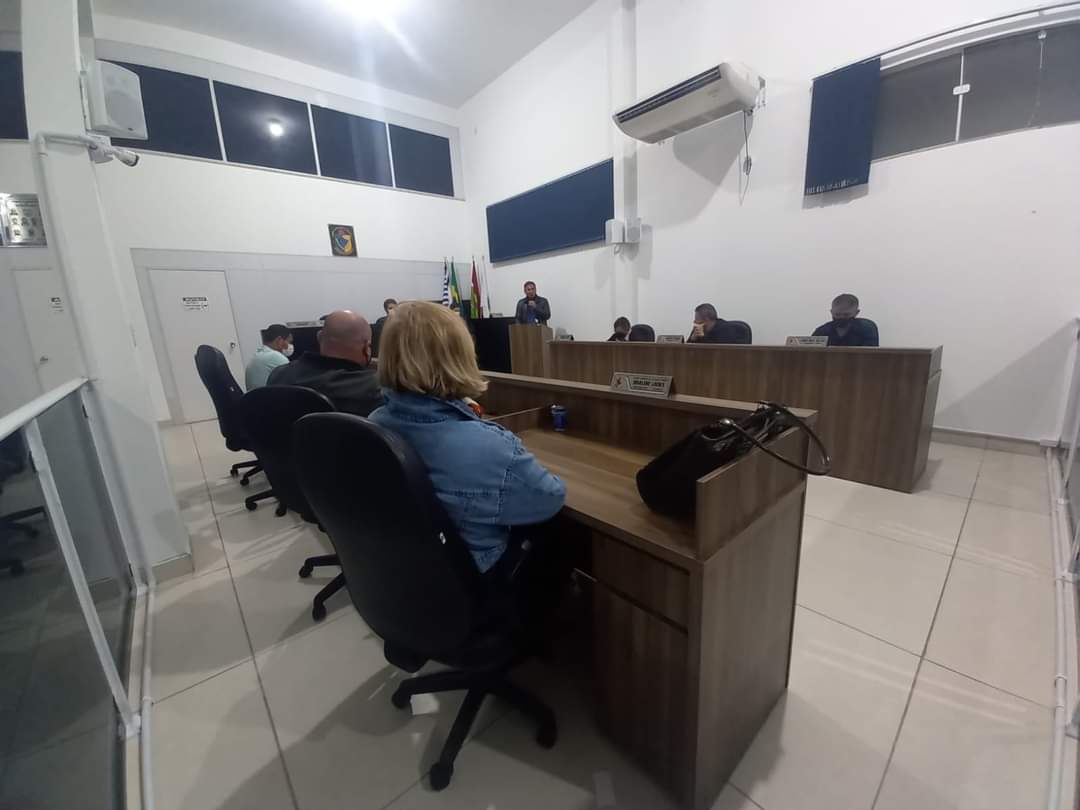Vereadores de Balne&aacute;rio Rinc&atilde;o aprovam indica&ccedil;&otilde;es de melhorias