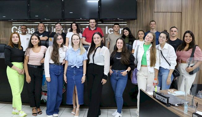 Acad&ecirc;micos do curso de direito da Univinte &ndash; Fucap visitam C&acirc;mara Municipal
