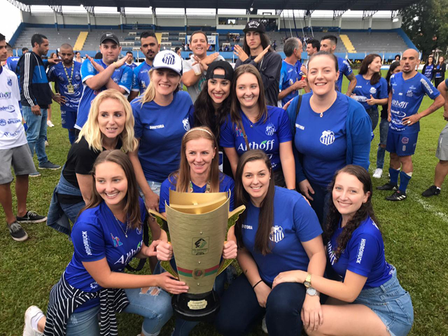 Carav&aacute;ggio Futebol Clube lan&ccedil;a v&iacute;deo em homenagem &agrave;s mulheres