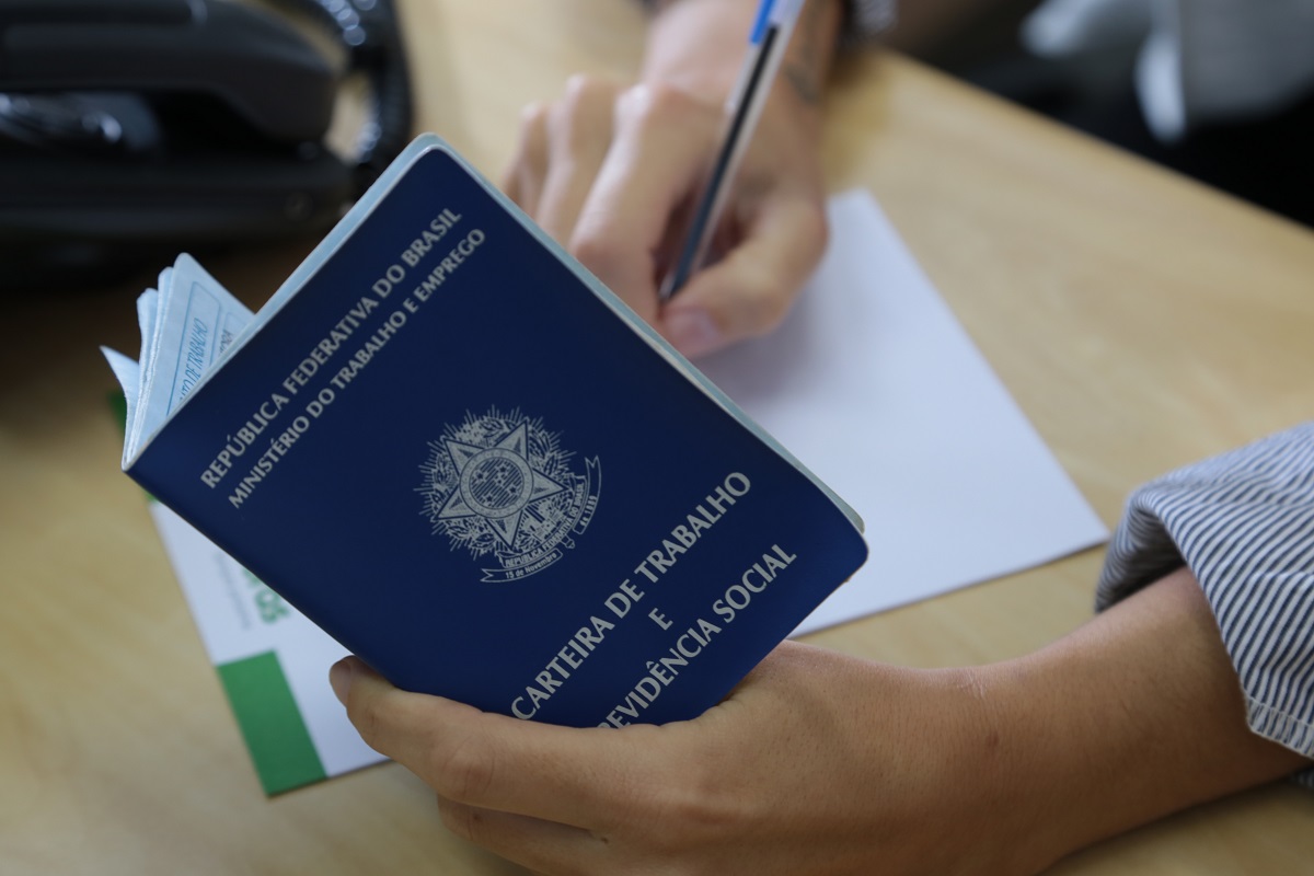 Santa Catarina tem mais de 8,8 mil vagas de emprego dispon&iacute;veis pelo Sine