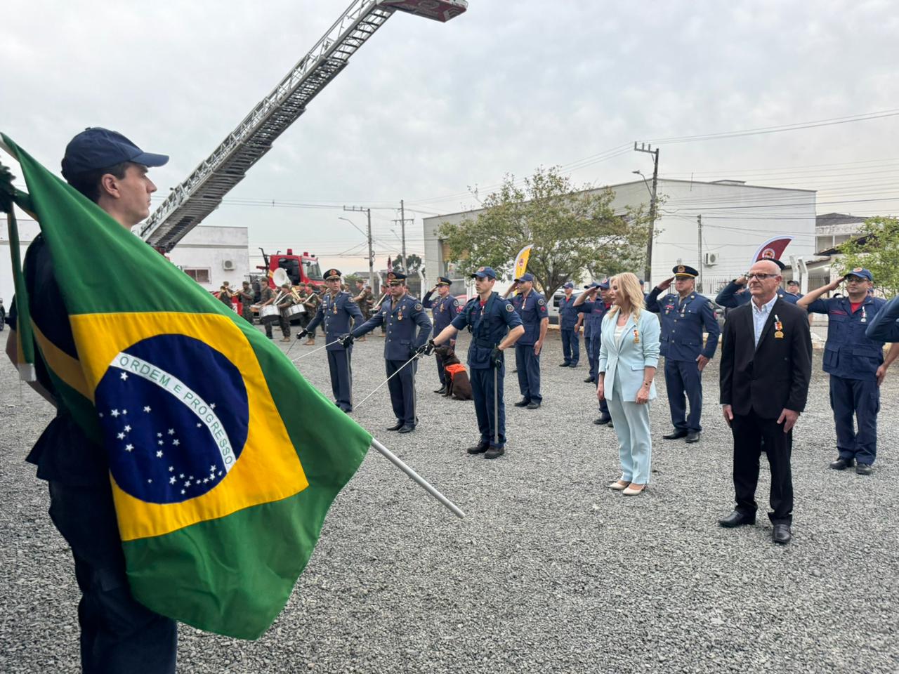 Batalh&atilde;o de Bombeiros Militar em Crici&uacute;ma (SC) celebra 53 anos