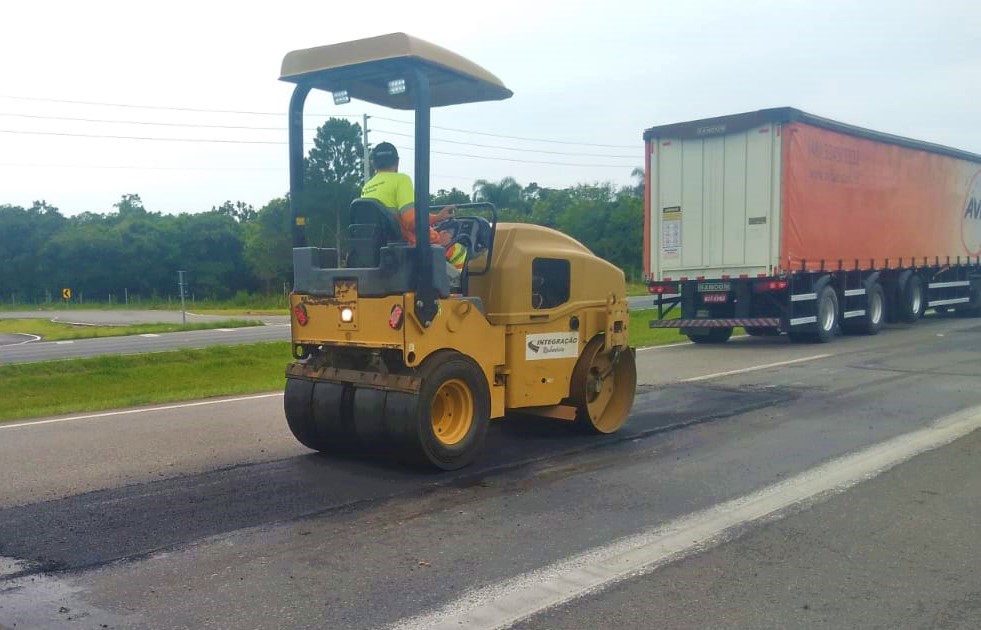 CCR ViaCosteira informa cronograma semanal de obras na BR-101 Sul/SC