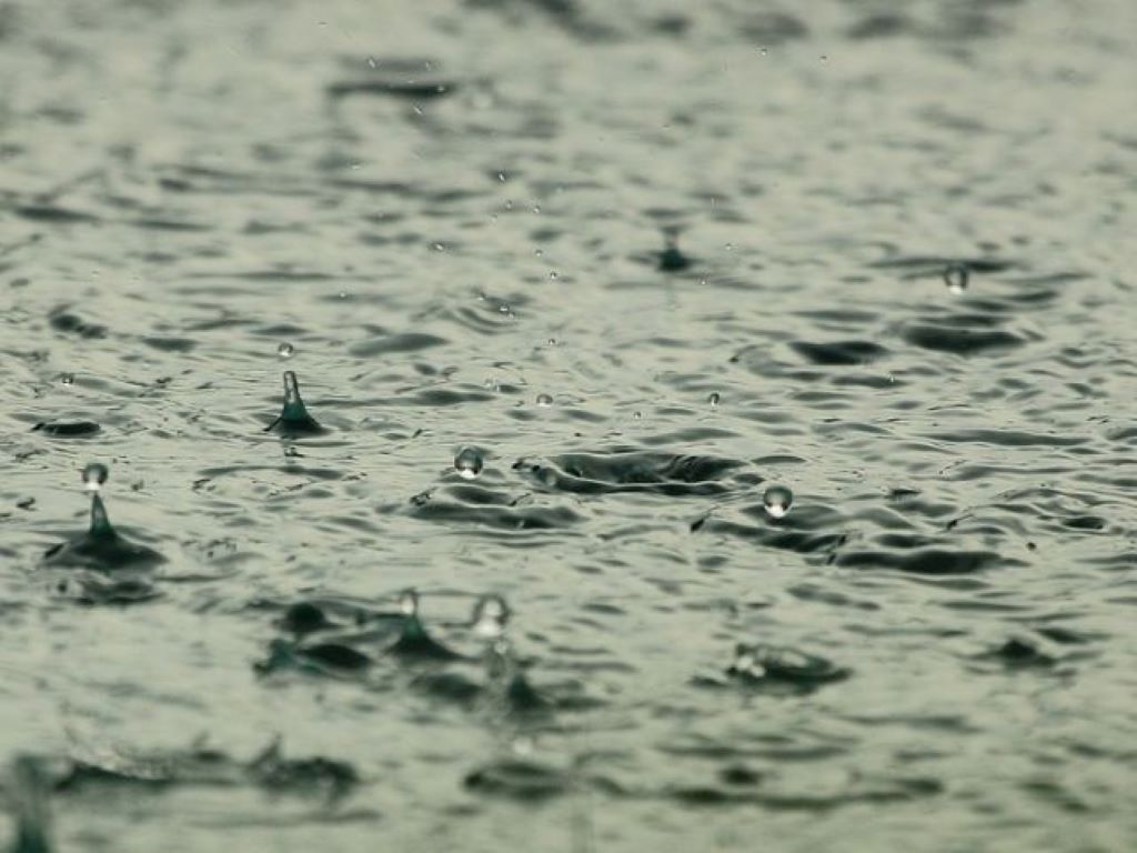 Relat&oacute;rio da Defesa Civil aponta temporais com chuva intensa em SC