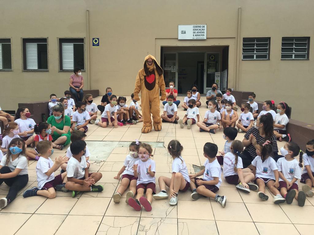 Campanha de Conscientiza&ccedil;&atilde;o &ldquo;Maltratar Animais &eacute; Crime&rdquo; da Combea continua    