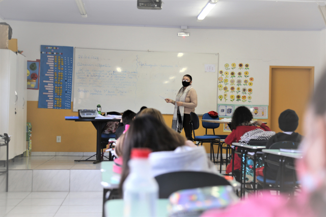 I&ccedil;ara recebe IV Confer&ecirc;ncia de Educa&ccedil;&atilde;o no Pa&ccedil;o Municipal &Acirc;ngelo Lodetti 