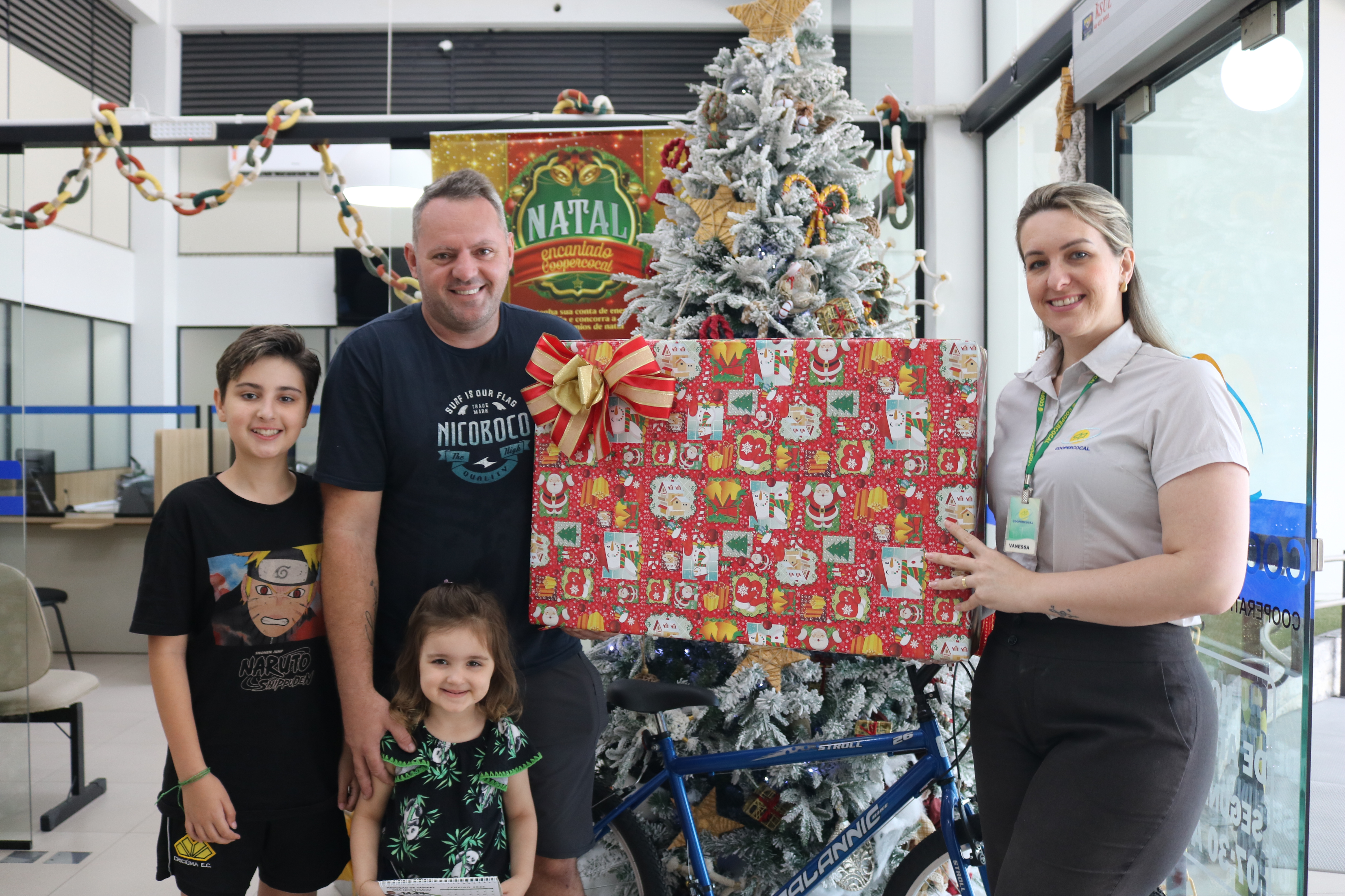 Coopercocal realiza sorteio do Natal Encantado 2024 e anuncia os ganhadores
