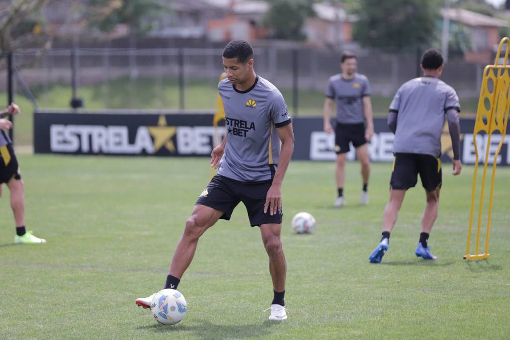 Crici&uacute;ma E.C e JEC disputam uma vaga na semifinal da Copa SC
