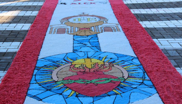 Dia 19 de Junho os cat&oacute;licos celebram a solenidade de Corpus Christi.