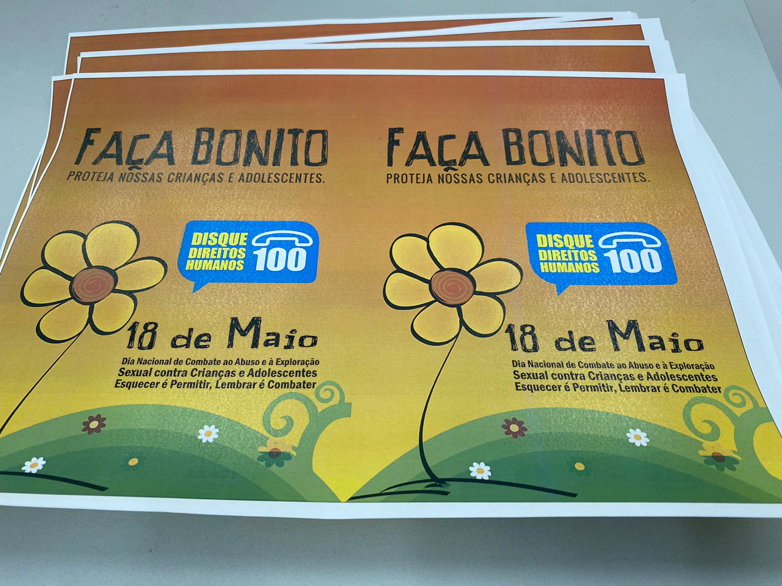 CREAS de I&ccedil;ara (SC) realizam a&ccedil;&atilde;o no Dia Nacional de Combate ao Abuso Infantil
