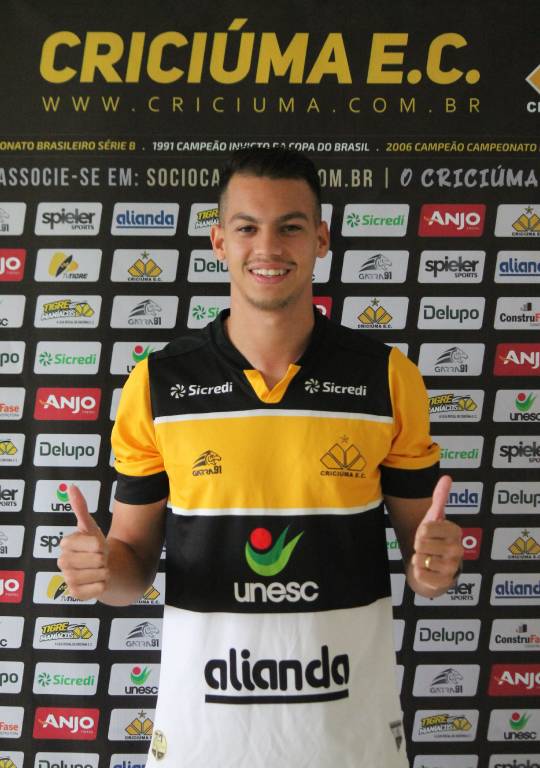 Crici&uacute;ma Esporte Clube apresenta oficialmente o zagueiro Z&eacute; Marcos