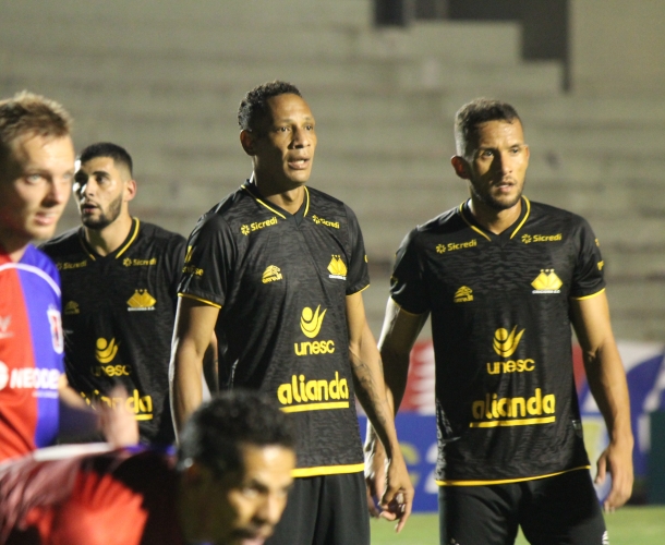 Mesmo com resultado negativo Crici&uacute;ma mantem a terceira coloca&ccedil;&atilde;o na S&eacute;rie C