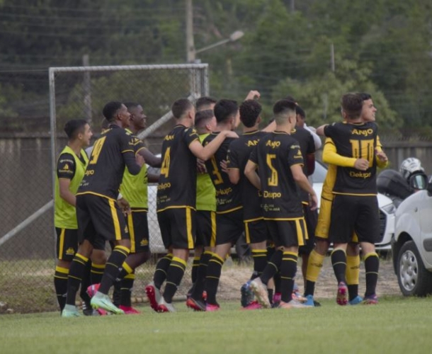 Sub-17 vence e Sub-20 empata nos jogos de ida das semifinais do Catarinense