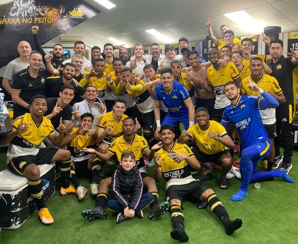 Crici&uacute;ma E.C. vence e est&aacute; na final do Campeonato Catarinense Sub-20