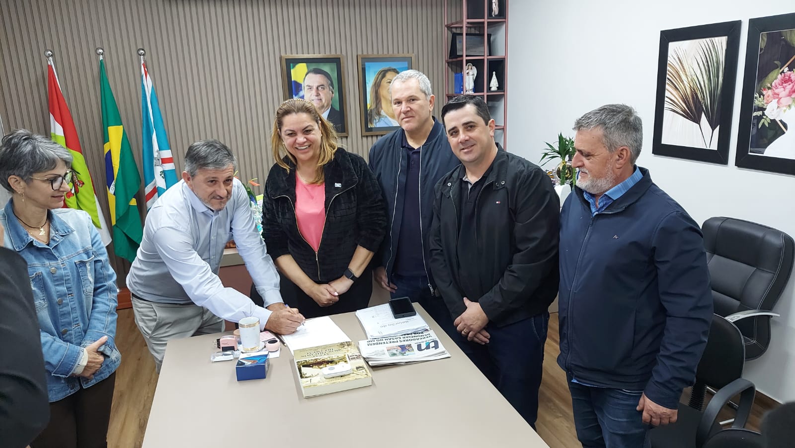 Executivo recebe R$ 1 milh&atilde;o de devolu&ccedil;&atilde;o do Legislativo de I&ccedil;ara