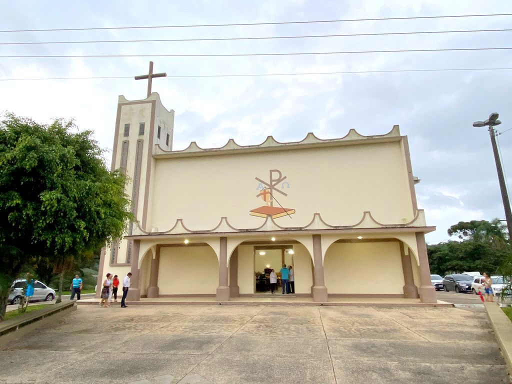 Diocese S&atilde;o Jos&eacute; cria par&oacute;quia dedicada &agrave; Sagrada Fam&iacute;lia de Nazar&eacute;
