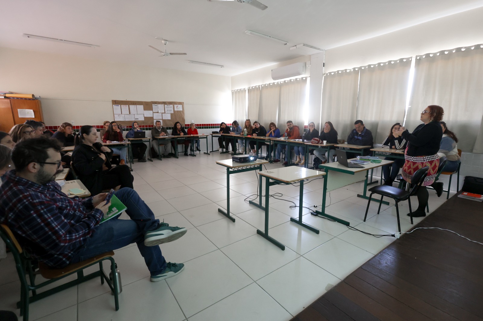 Educa&ccedil;&atilde;o de SC capacita mais de 35 mil professores durante Semana Pedag&oacute;gica