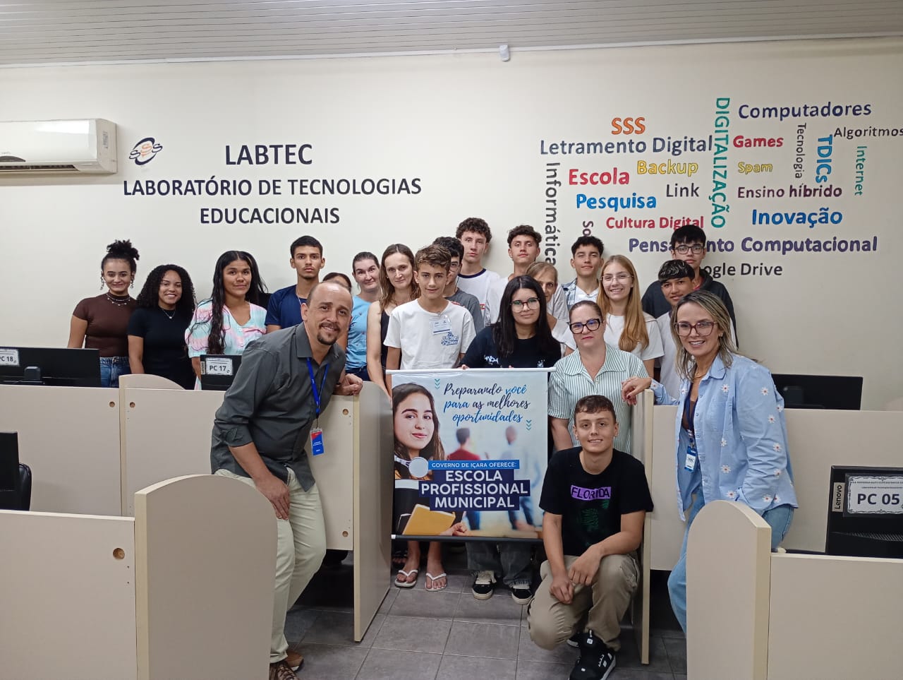 Escola Profissional de I&ccedil;ara (SC) inicia primeira turma de Inform&aacute;tica B&aacute;sica