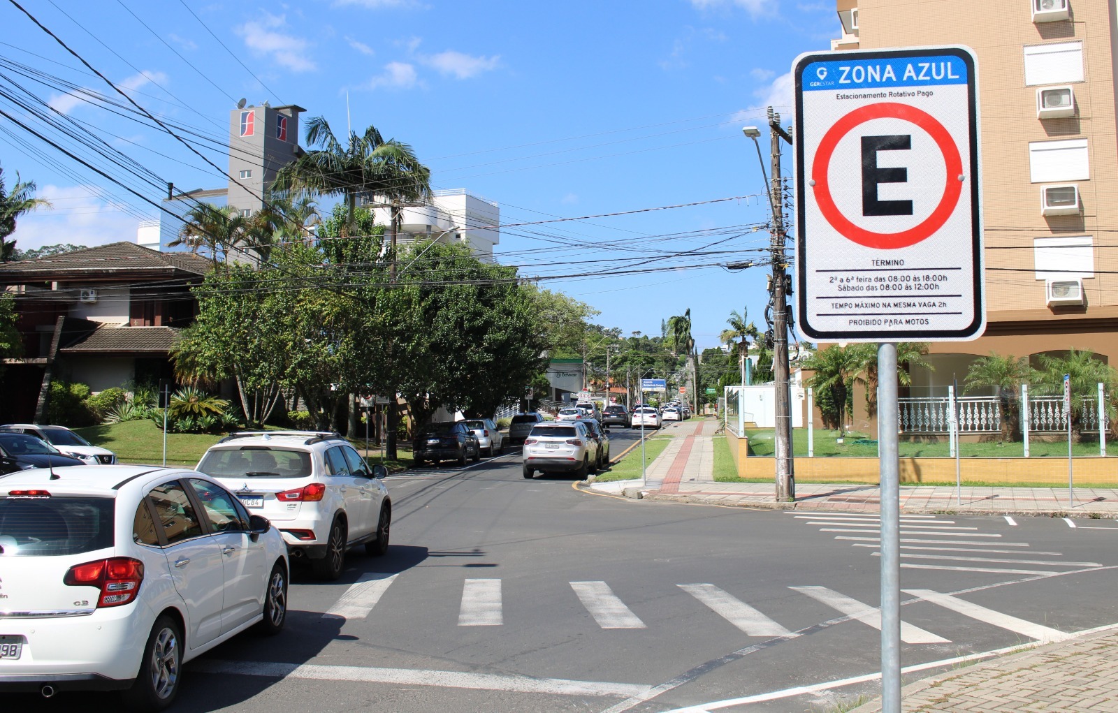Governo de Crici&uacute;ma (SC) amplia sistema de estacionamento rotativo 