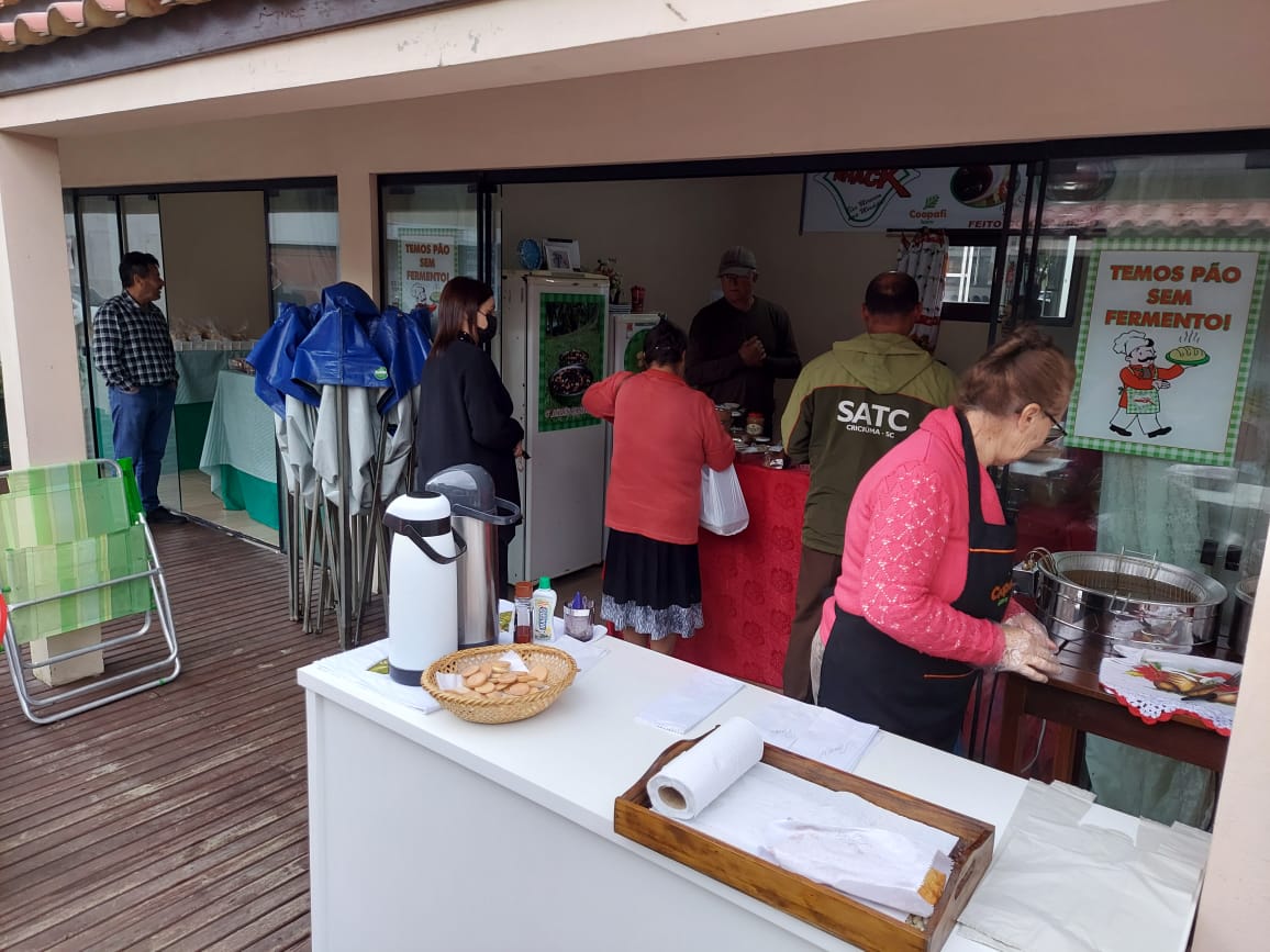 Feira da Agricultura Familiar de I&ccedil;ara atende nas quartas e sextas