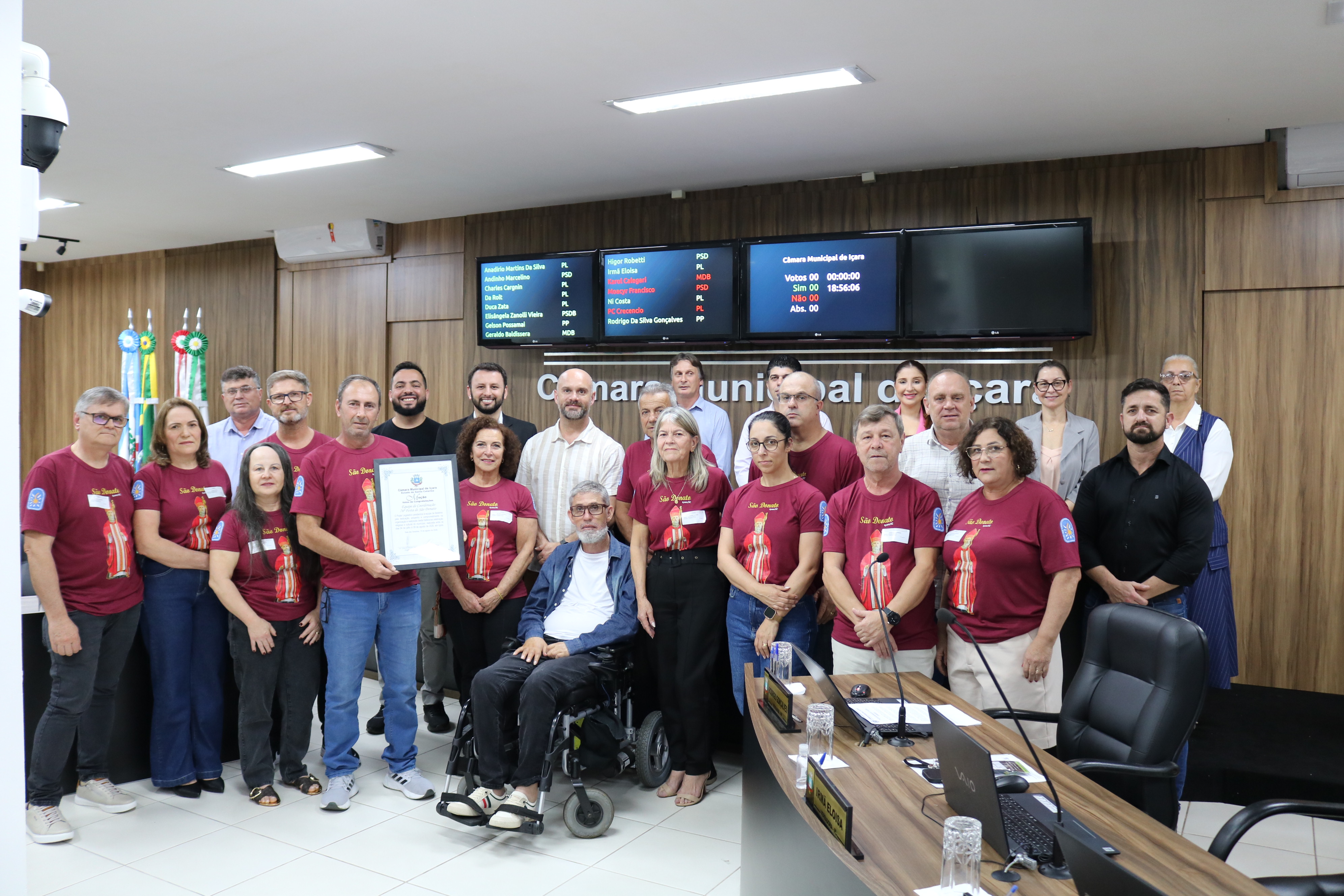 Equipe organizadora da 76&ordf; Festa de S&atilde;o Donato recebe mo&ccedil;&atilde;o do Legislativo