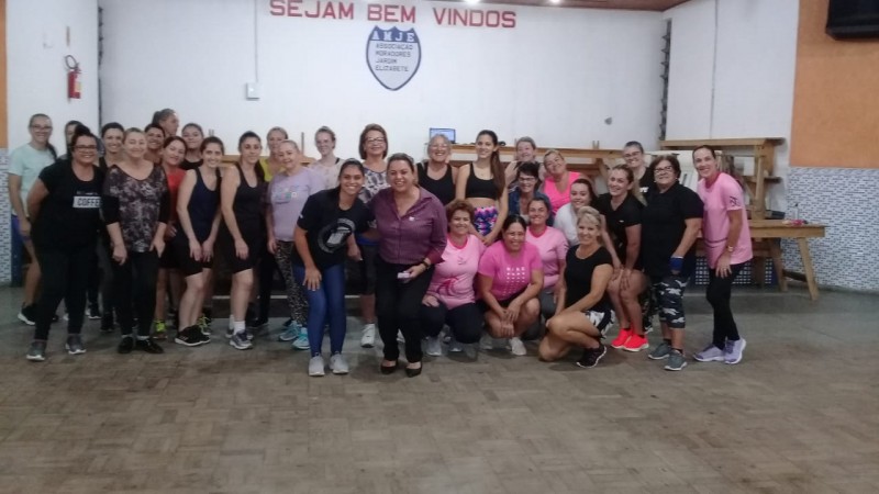 FME inicia aulas de dan&ccedil;a nos bairros no Munic&iacute;pio de I&ccedil;ara 