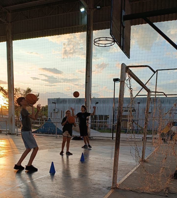 FME de I&ccedil;ara (SC) promove Festival de Basquete no Gin&aacute;sio Municipal