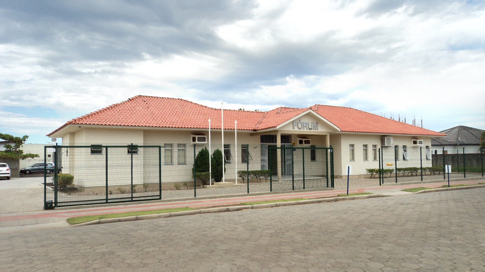 Homem &eacute; condenado a 27 anos de pris&atilde;o por feminic&iacute;dio de ex-companheira 
