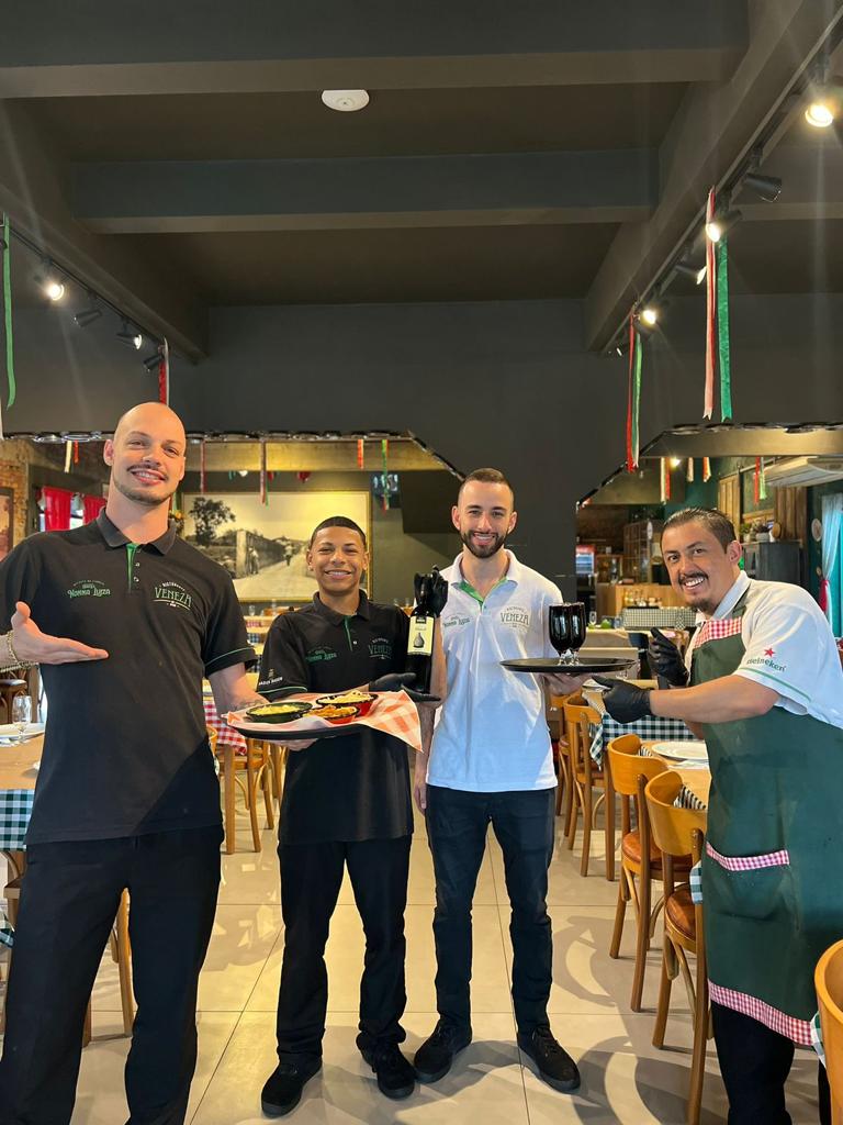 Projeto de Lei Institui o Dia do Gar&ccedil;om no Munic&iacute;pio de Nova Veneza (SC)