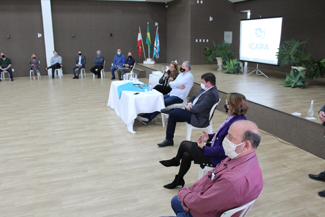 Governo Municipal de I&ccedil;ara apresenta balan&ccedil;o de a&ccedil;&otilde;es em encontro com imprensa
