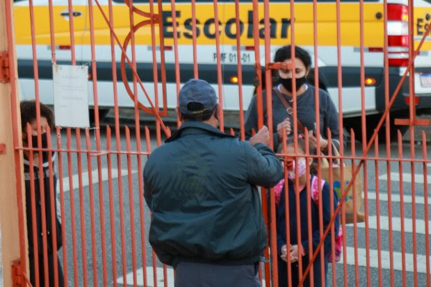 Licita&ccedil;&atilde;o vai ampliar a vigil&acirc;ncia e a seguran&ccedil;a nas escolas estaduais