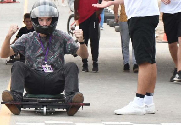 Saimon &eacute; bicampe&atilde;o do GP de Carretilha no Munic&iacute;pio de I&ccedil;ara