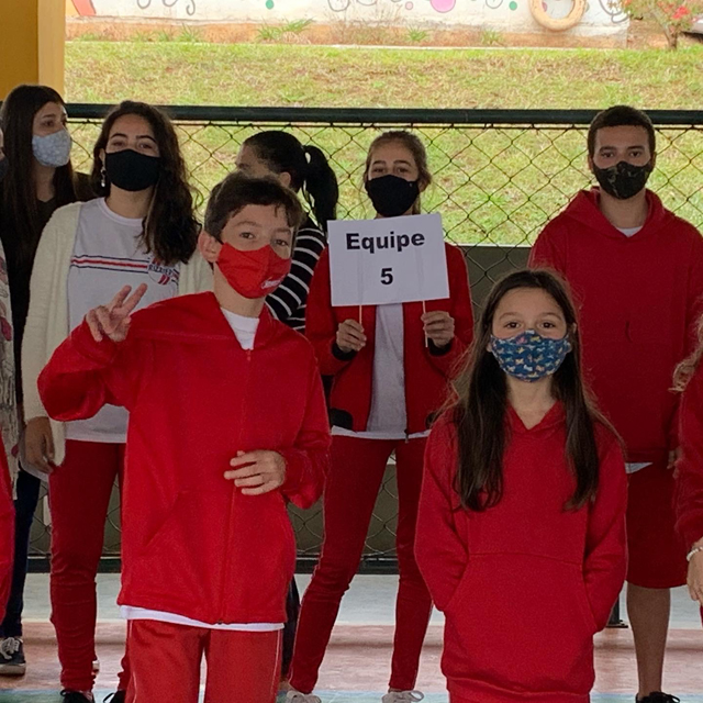 Maratona Cient&iacute;fico Cultural movimenta alunos do Quintino Rizzieri