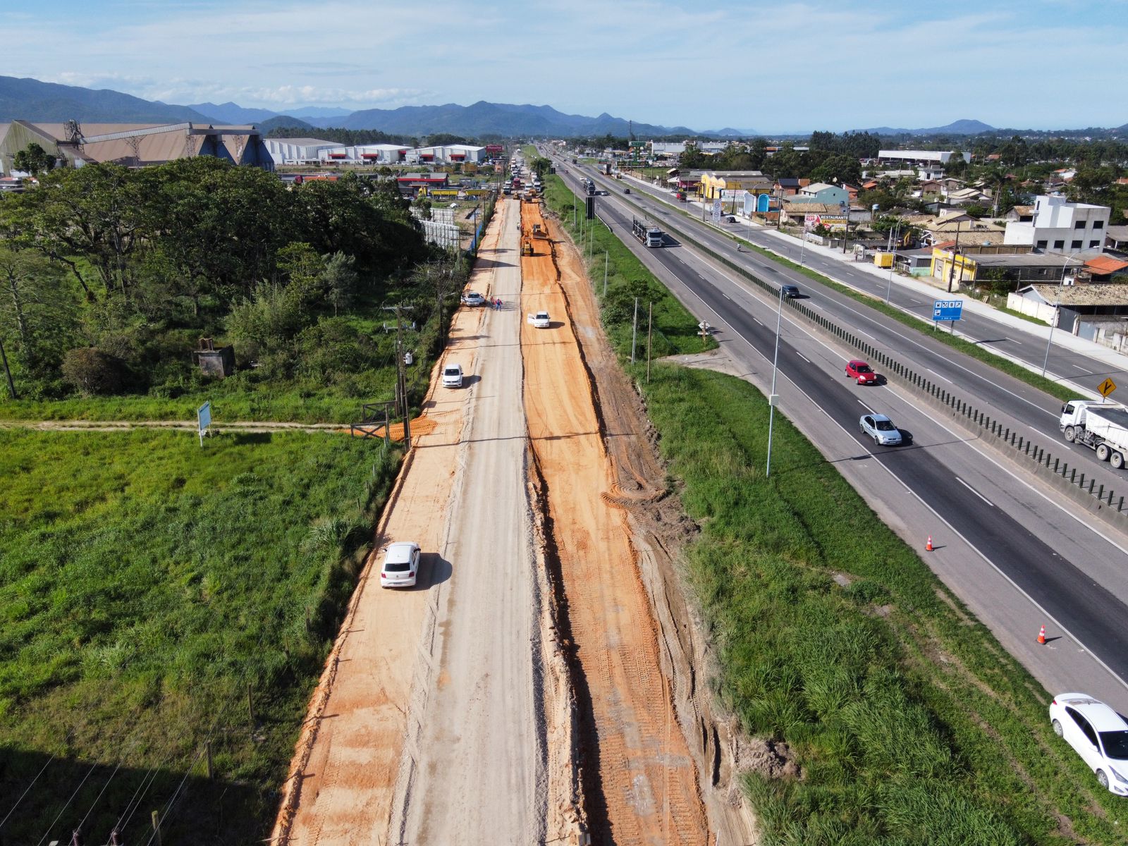 Iniciam as obras das novas vias marginais sentido sul da BR-101 em Imbituba (SC)