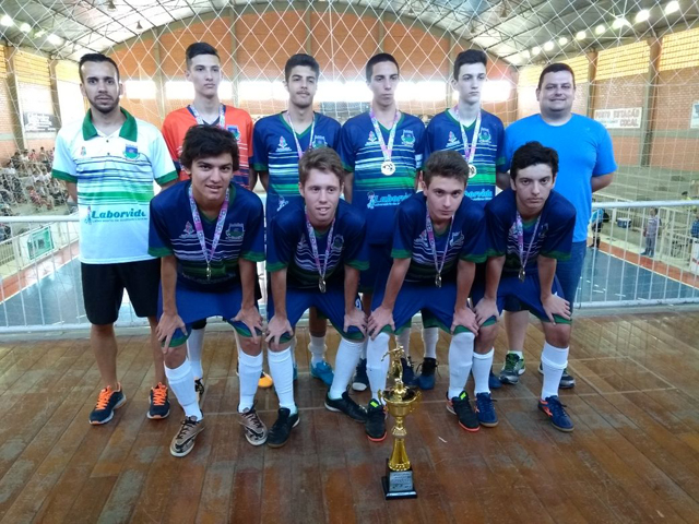 Morro da Fuma&ccedil;a conquista mais dois trof&eacute;us na LUD